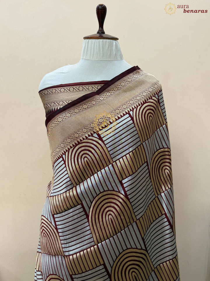 Deep Maroon Pure Katan silk Handloom Banarasi Saree