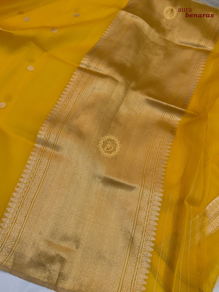 Yellow Kora Silk Banarasi Saree – Kadhwa Butis in Zari