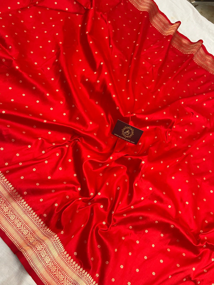Red Pure Katan Silk Banarasi Saree with Fekhwa Floral Motifs