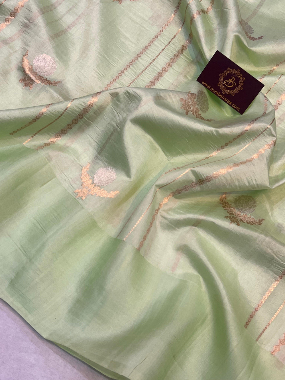 Pista Green Pure Banarasi Handloom Silk Saree - Aura Benaras