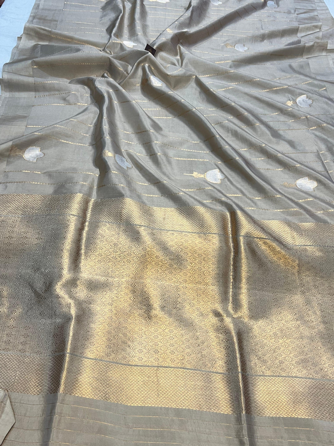 Smoke Grey Pure Banarasi Handloom Silk Saree - Aura Benaras