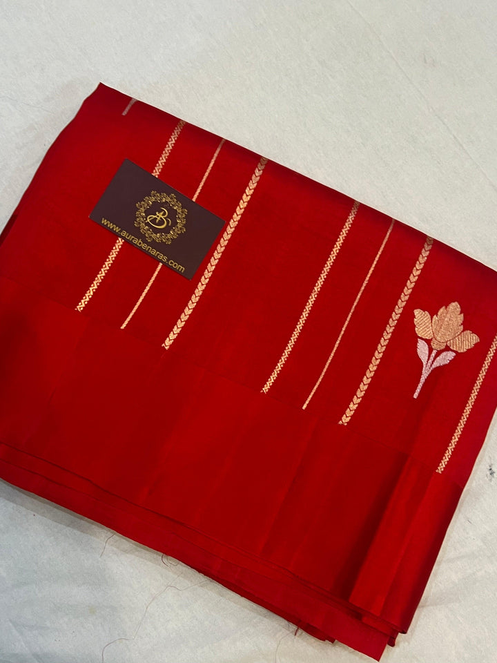 Red Pure Banarasi Handloom Silk Saree - Aura Benaras