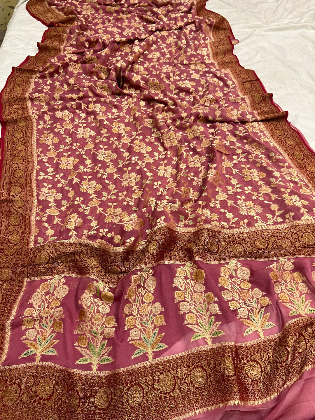 Onion Rangkaat Banarasi Khaddi Georgette Saree - Aura Benaras