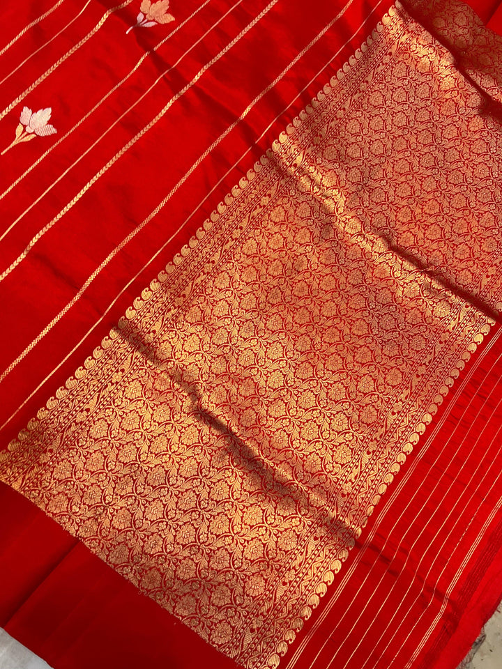 Red Pure Banarasi Handloom Silk Saree - Aura Benaras