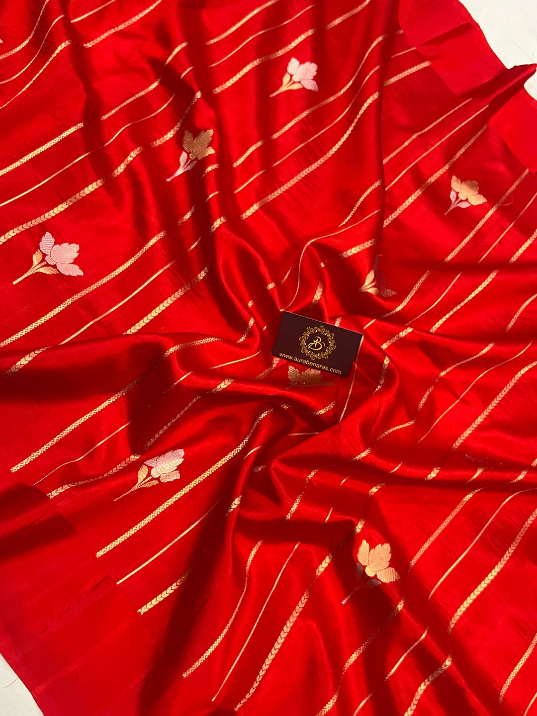 Red Pure Banarasi Handloom Silk Saree - Aura Benaras