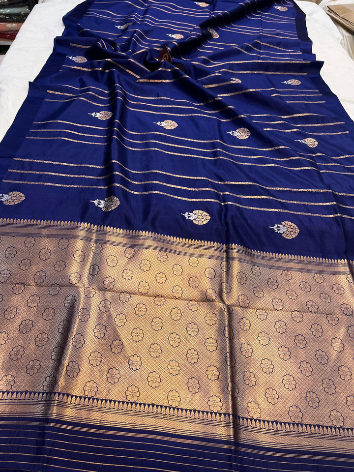 Navy Blue Pure Banarasi Handloom Silk Saree - Aura Benaras