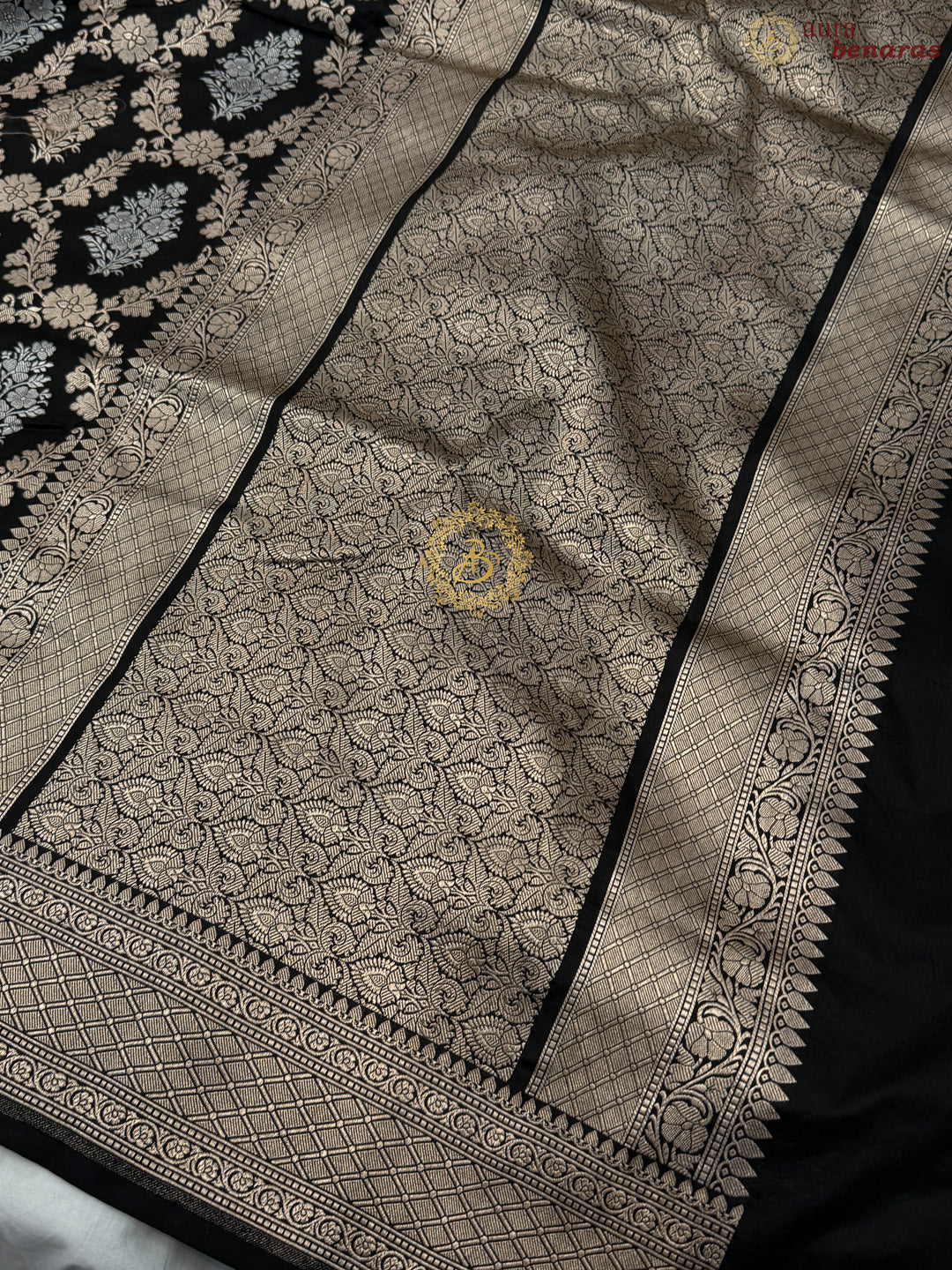Black Pure Katan silk Handloom Banarasi Saree