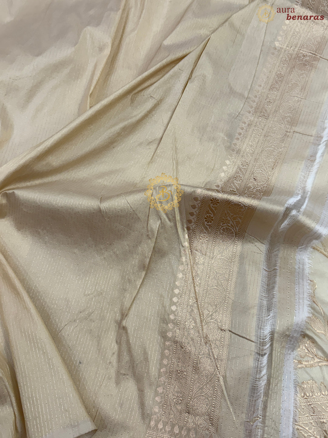 Cream Pure Katan silk Handloom Banarasi Saree