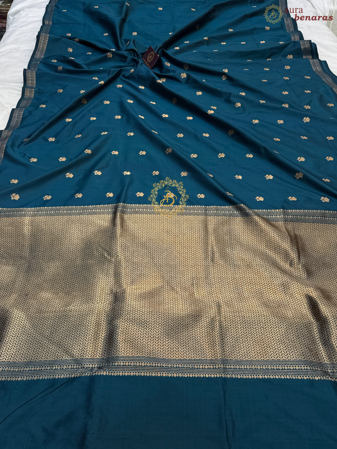 Teal Pure Katan Silk Handloom Banarasi Saree