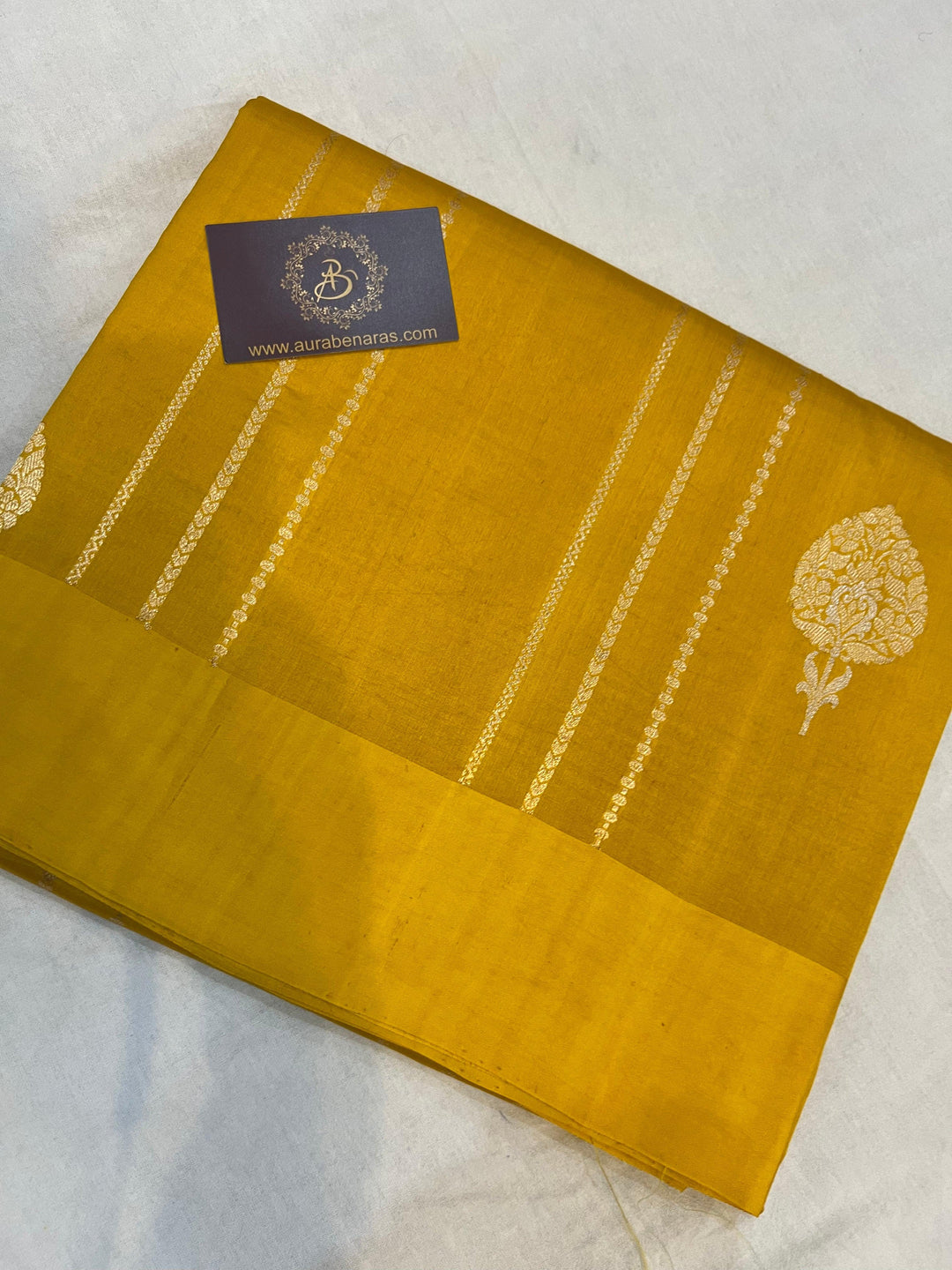 Yellow Pure Banarasi Handloom Silk Saree - Aura Benaras