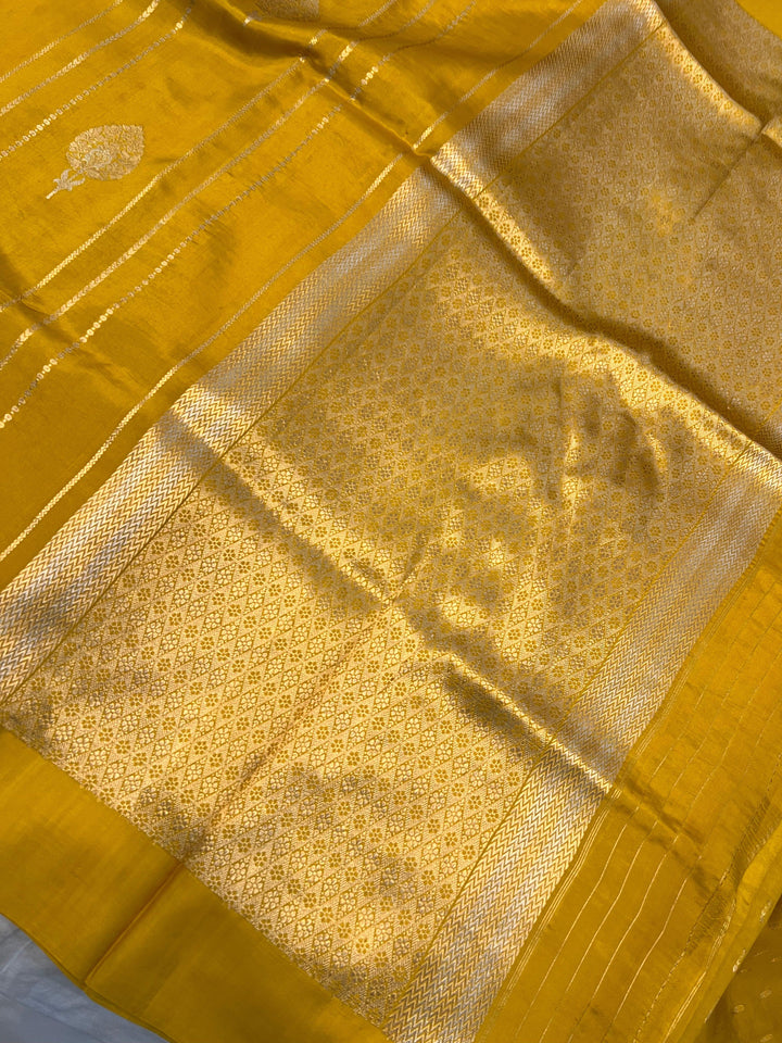 Yellow Pure Banarasi Handloom Silk Saree - Aura Benaras