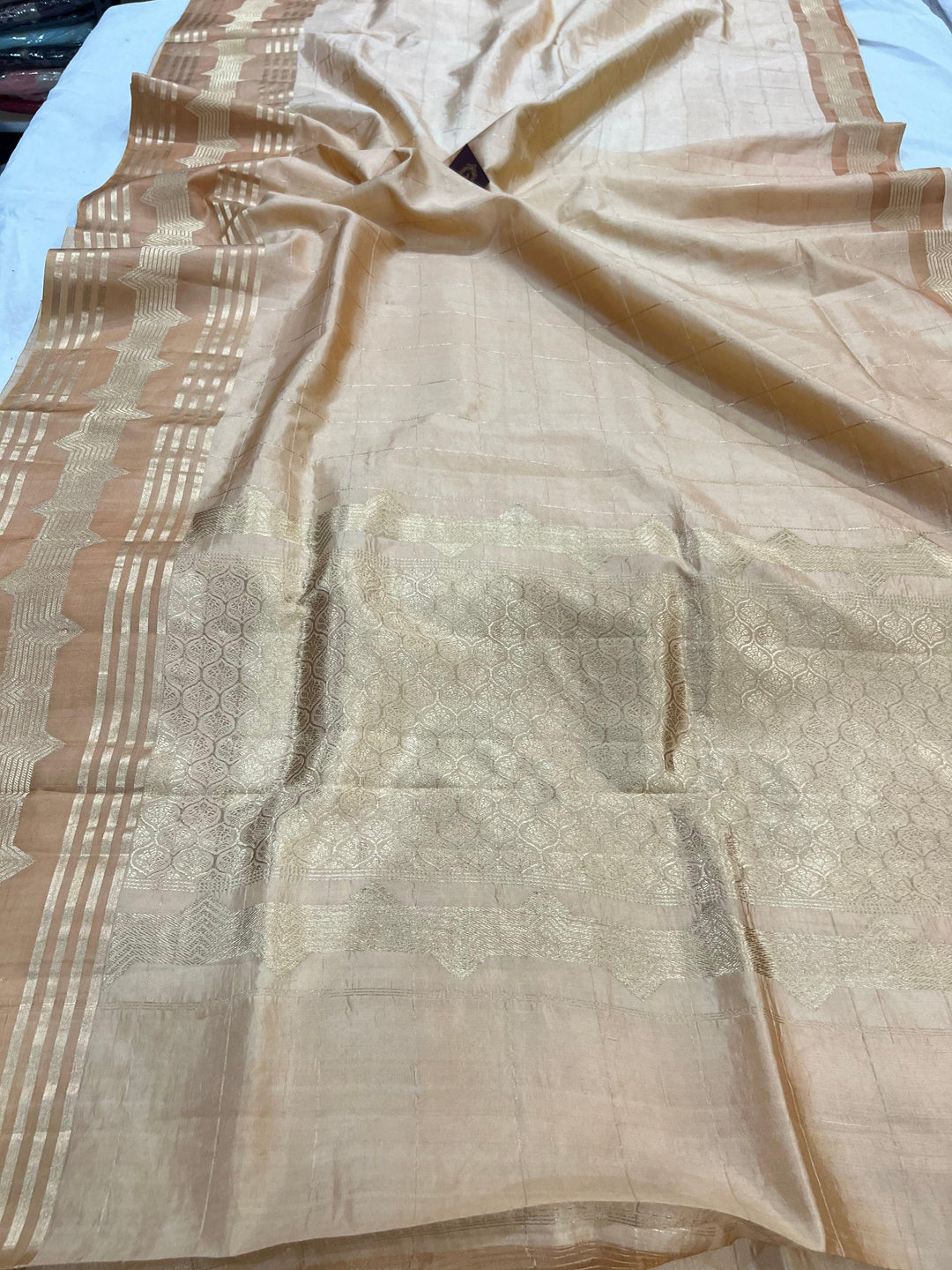 Beige Pure Banarasi Handloom Silk Saree - Aura Benaras