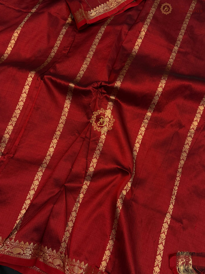 Black Pure Katan Silk Handloom Banarasi Saree