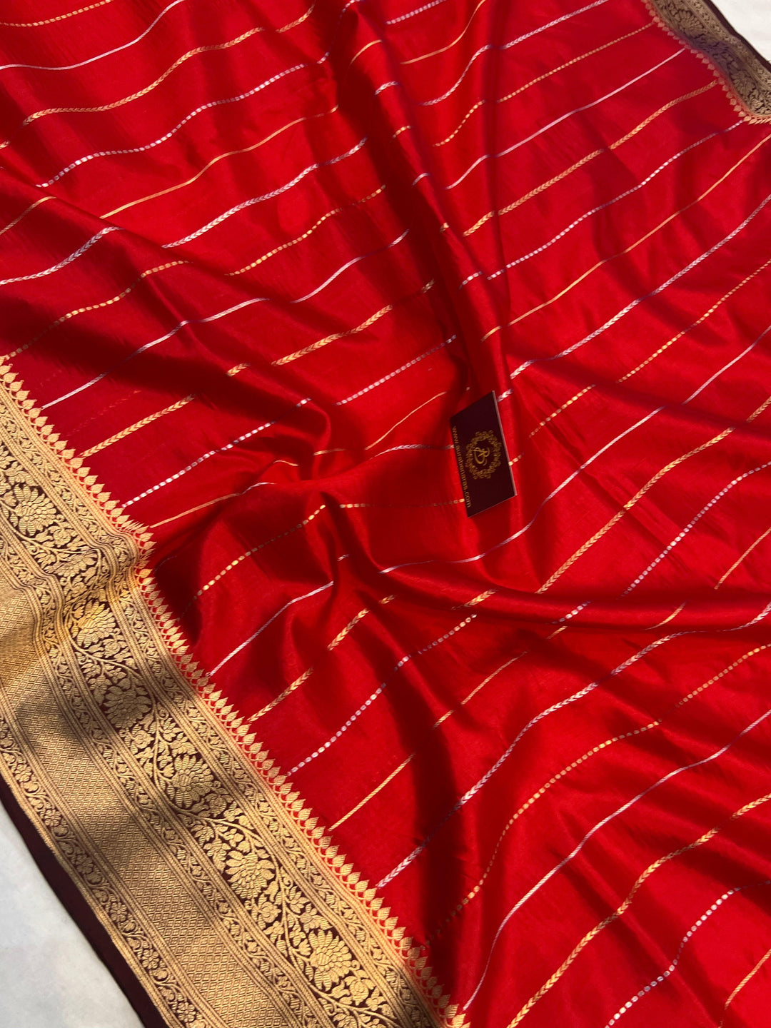 Red Pure Banarasi Handloom Silk Saree - Aura Benaras
