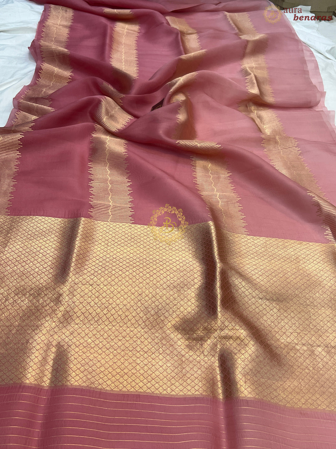 Onion Pink- Pink Shaded Pure Kora Silk Handloom Banarasi Saree