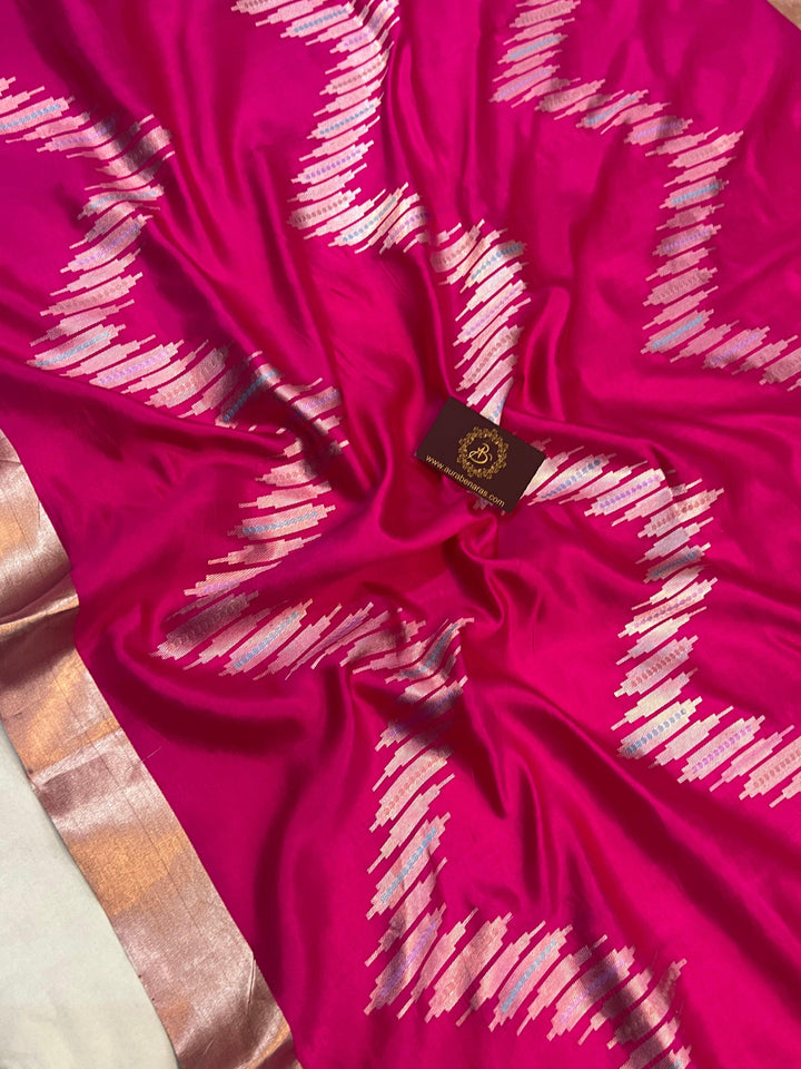 Rani Pink Pure Banarasi Handloom Silk Saree - Aura Benaras