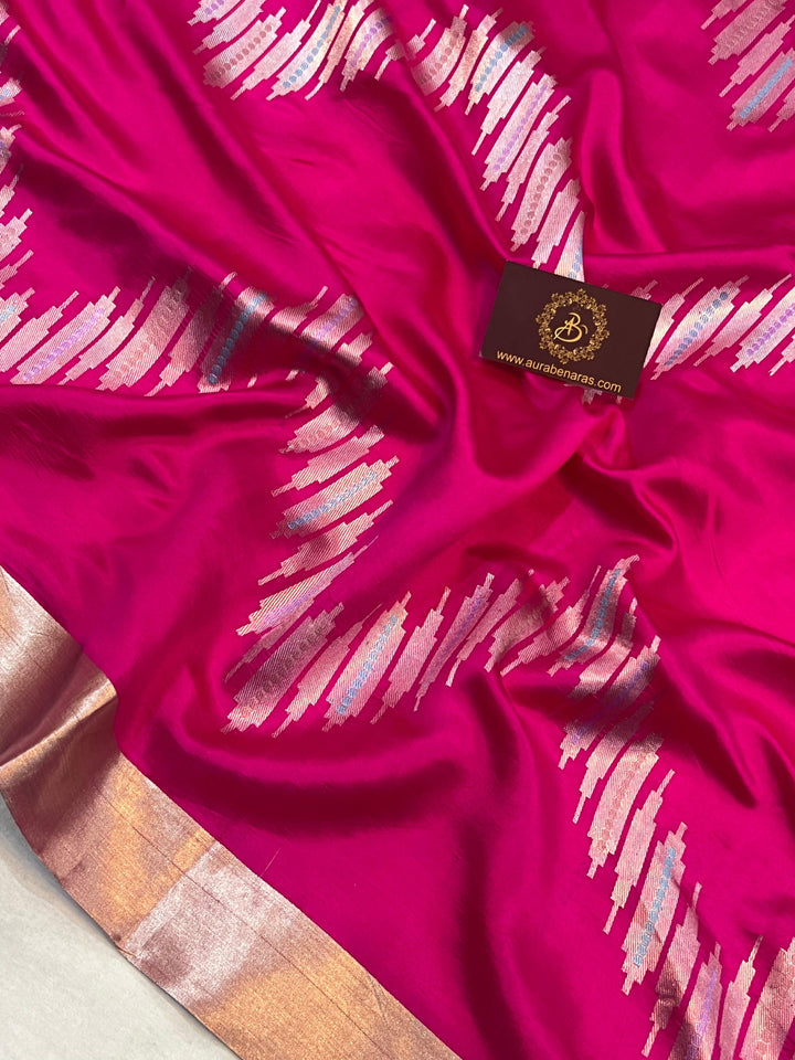 Rani Pink Pure Banarasi Handloom Silk Saree - Aura Benaras