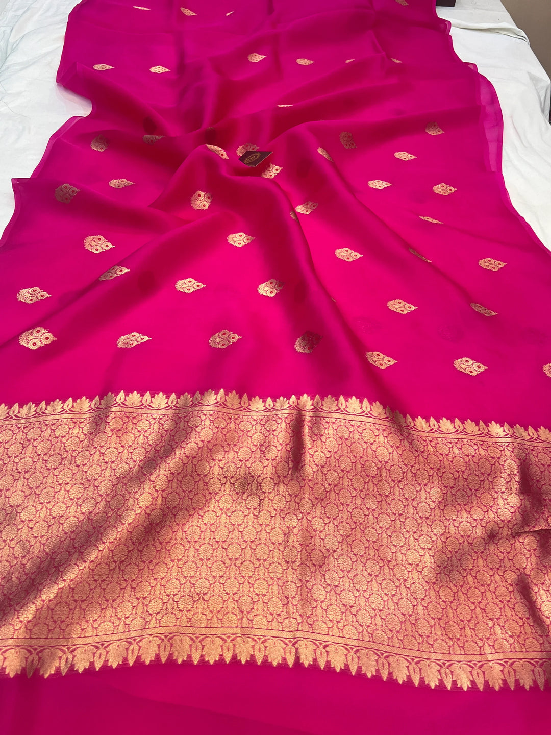 Rani Pink Pure Kora Silk Handloom Banarasi Saree