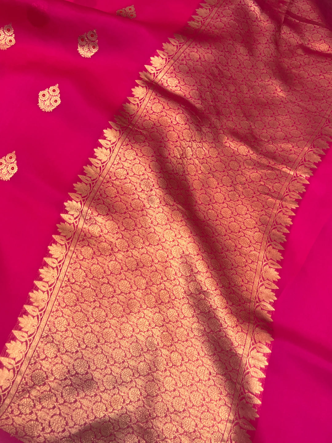 Rani Pink Pure Kora Silk Handloom Banarasi Saree