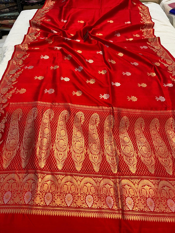 Red Pure Banarasi Handloom Silk Saree - Aura Benaras