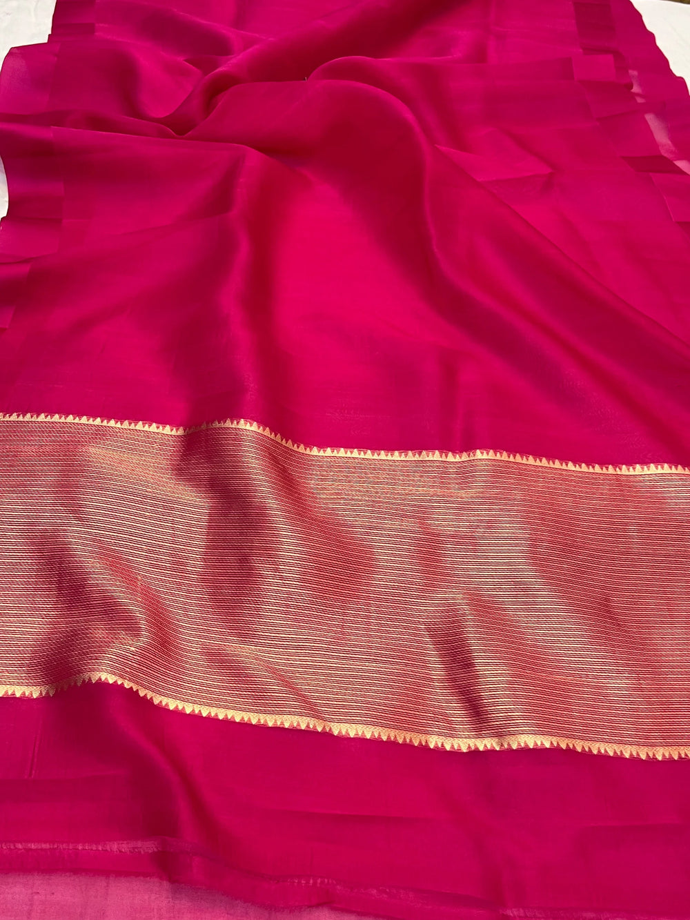 Rani Pink Pure Kora Silk Banarasi Saree with Zari Pallu - Aura Benaras