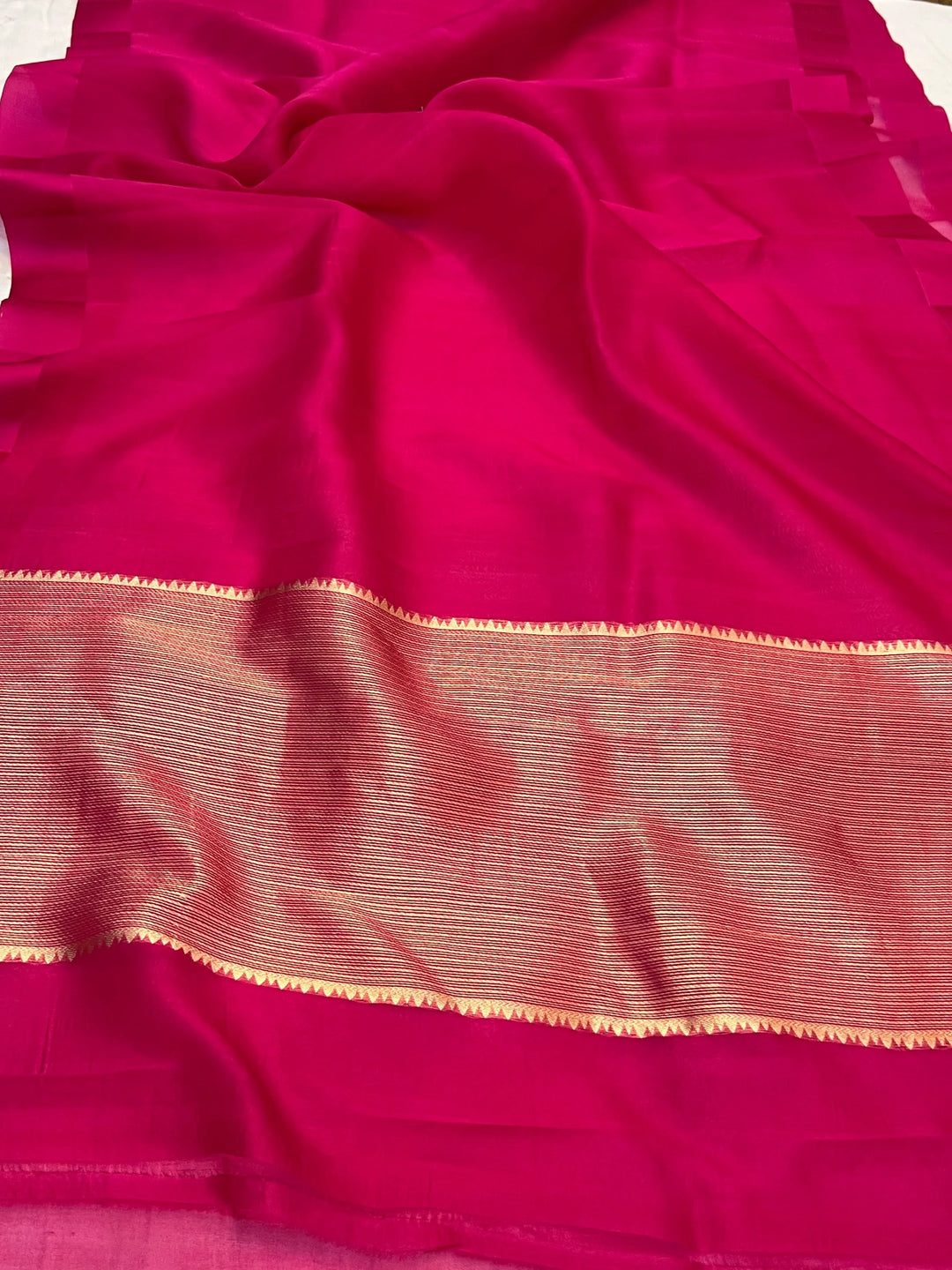Rani Pink Pure Kora Silk Banarasi Saree with Zari Pallu - Aura Benaras