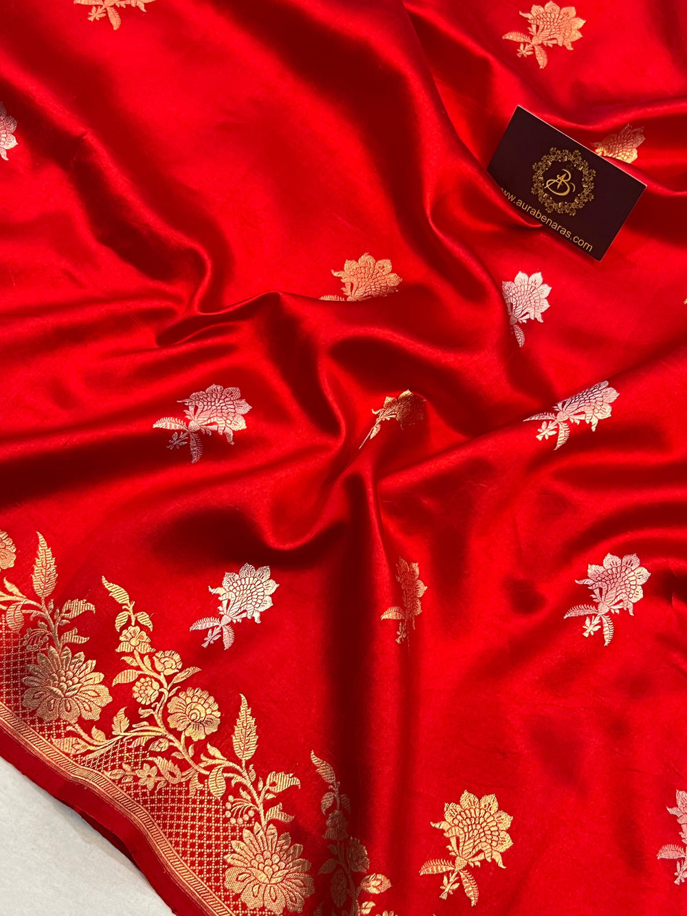 Red Pure Banarasi Handloom Silk Saree - Aura Benaras