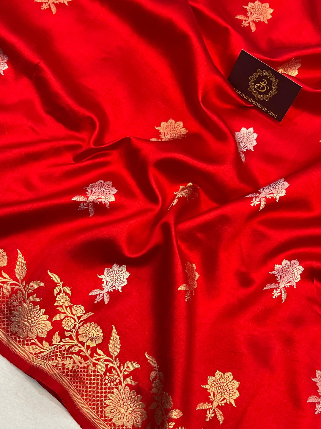 Red Pure Banarasi Handloom Silk Saree - Aura Benaras