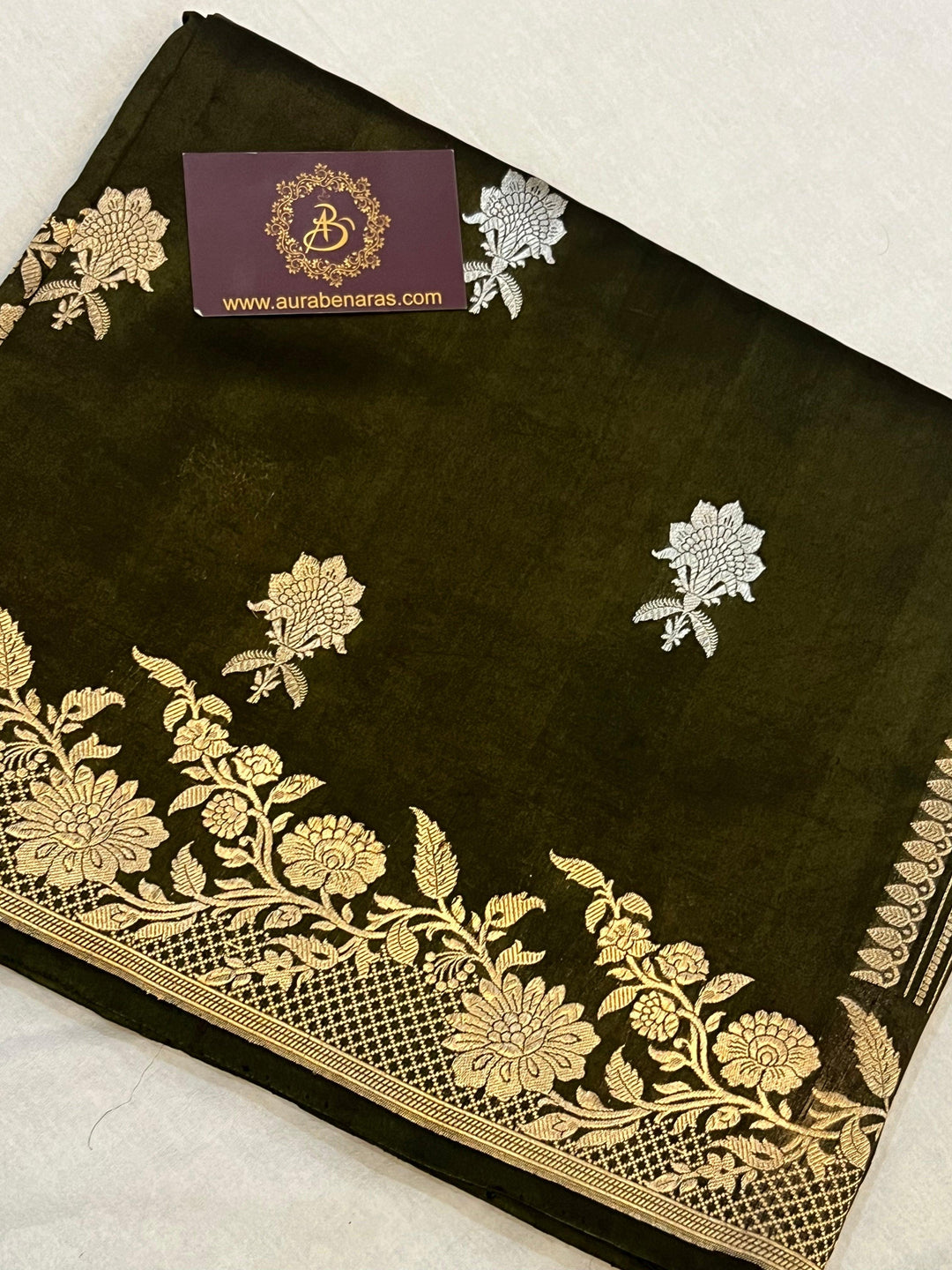 Deep Mehendi Green Pure Banarasi Handloom Silk Saree - Aura Benaras