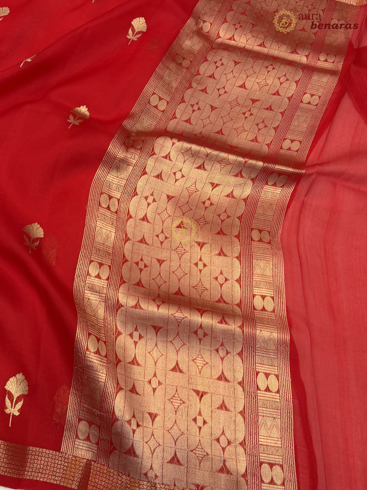 Red Kora Silk Handloom Banarasi Saree | Kadhwa Butis 