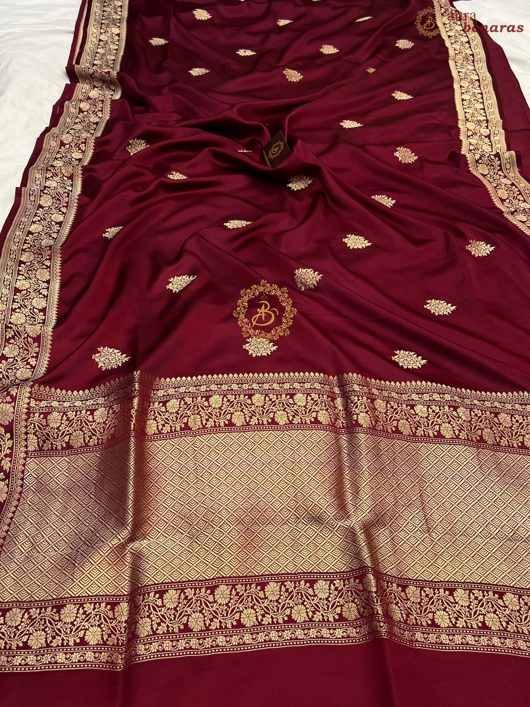 Hibiscus Shaded Pure Mashru Silk Handloom Banarasi Saree