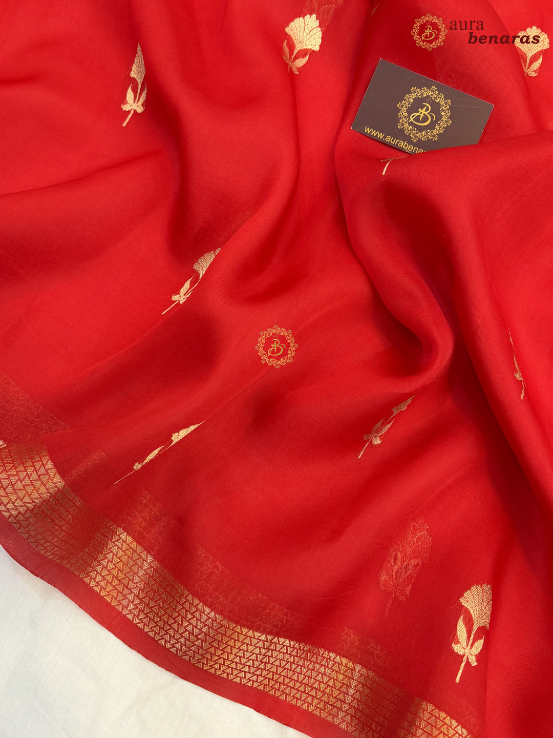 Red Kora Silk Handloom Banarasi Saree | Kadhwa Butis 