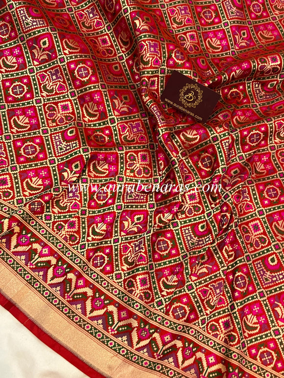 Red Banarasi Handloom Katan Silk Saree - Aura Benaras