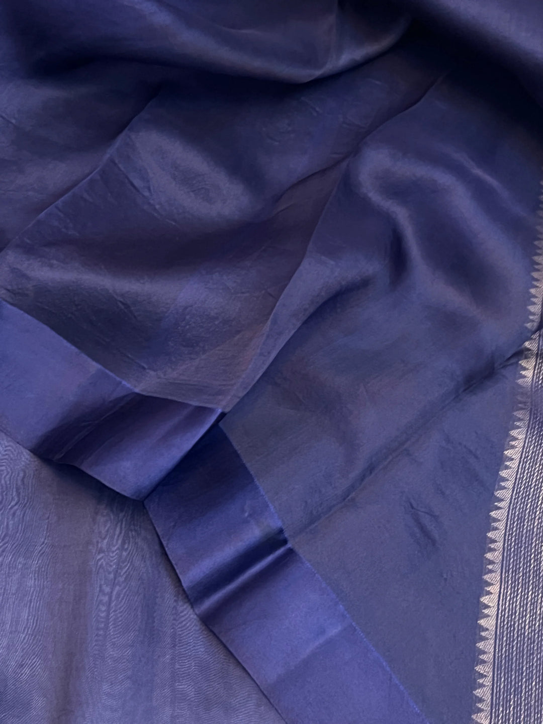 Navy Blue Pure Kora Silk Banarasi Saree with Zari Pallu - Aura Benaras