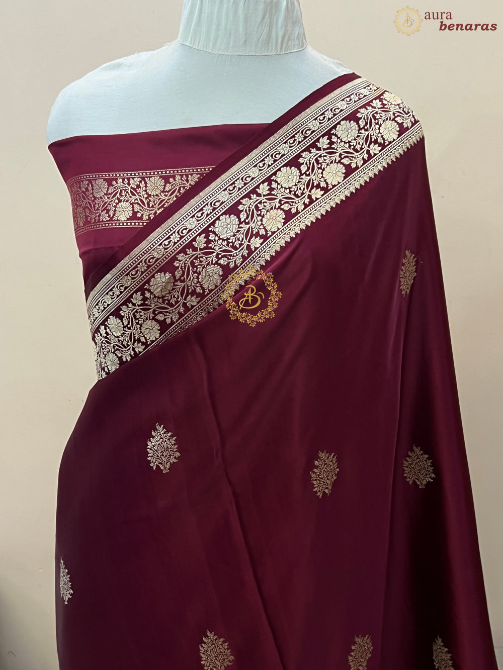 Hibiscus Shaded Pure Mashru Silk Handloom Banarasi Saree