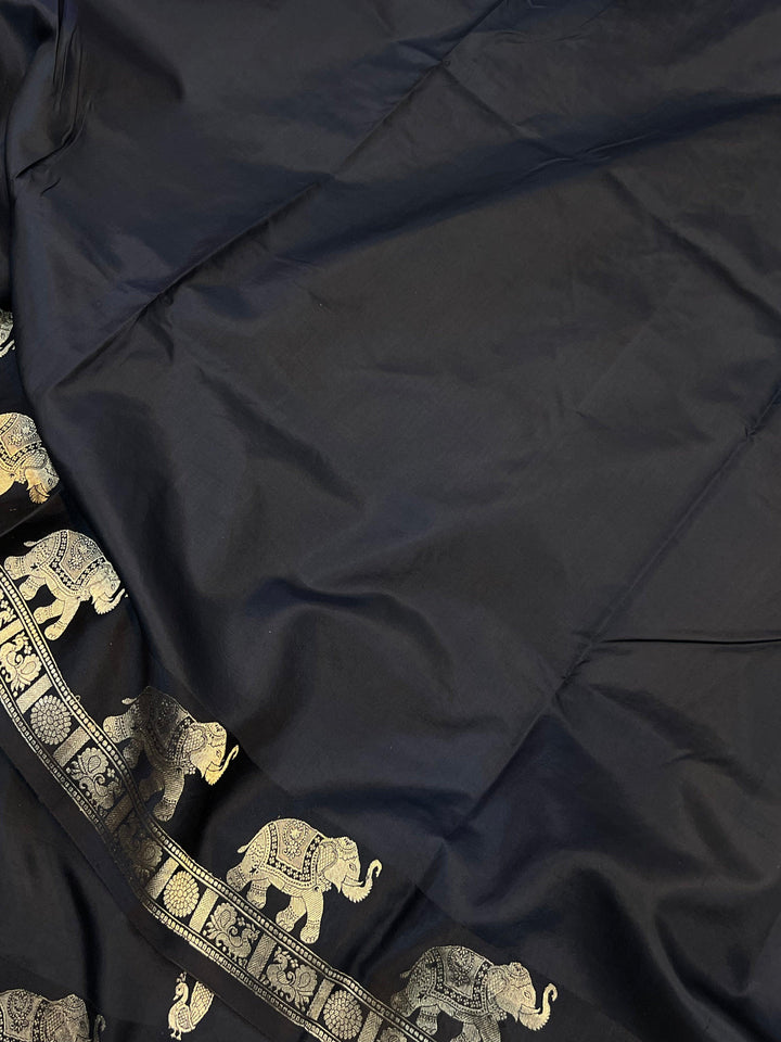 Black Pure Banarasi Handloom Katan Silk Saree - Aura Benaras