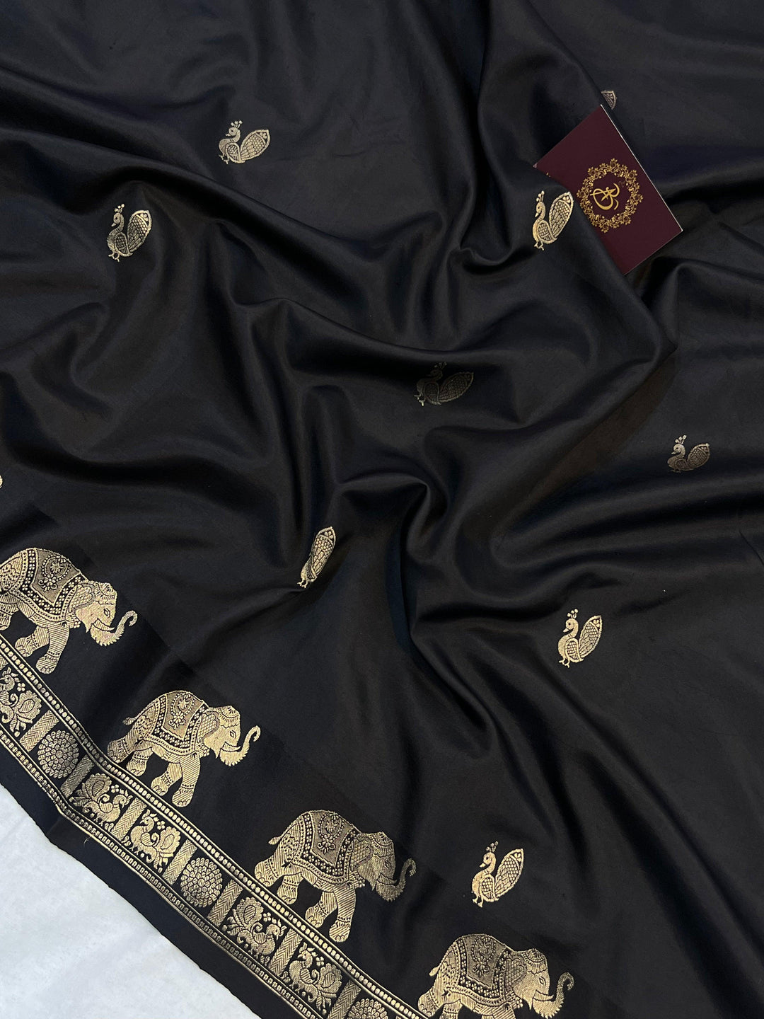 Black Pure Banarasi Handloom Katan Silk Saree - Aura Benaras