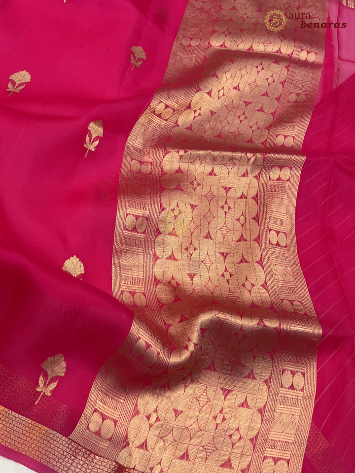 Rani Pink Kora Silk Handloom Banarasi Saree | Kadhwa Butis 