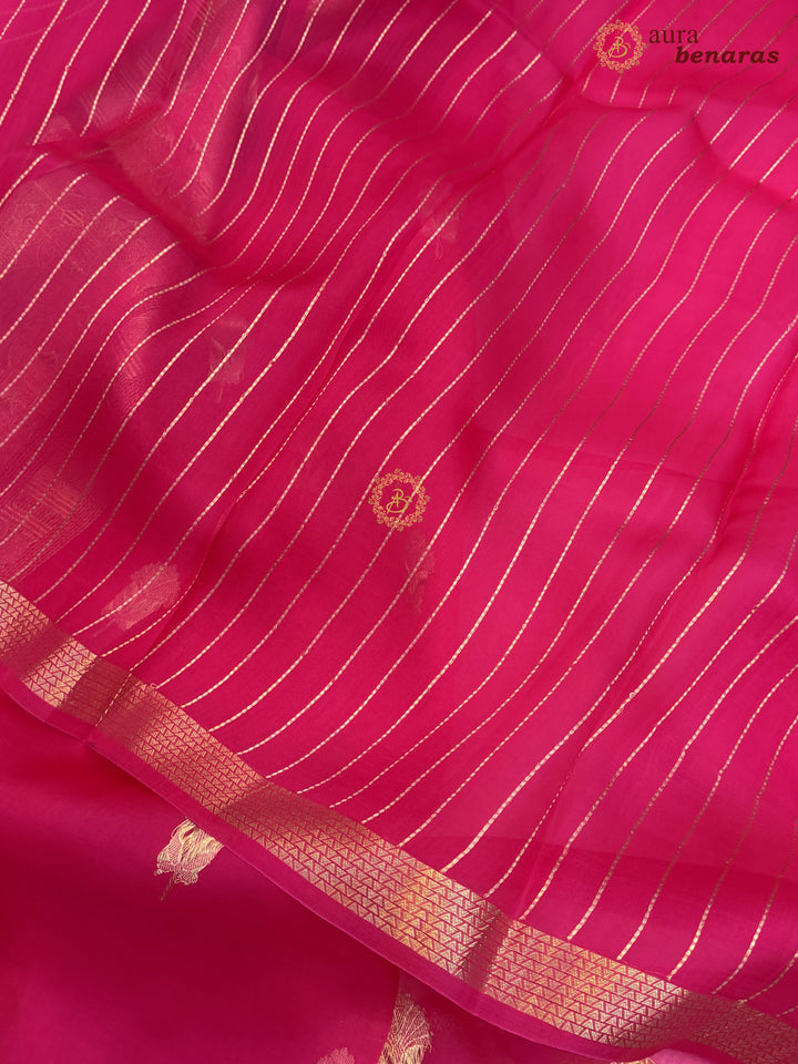 Rani Pink Kora Silk Handloom Banarasi Saree | Kadhwa Butis 