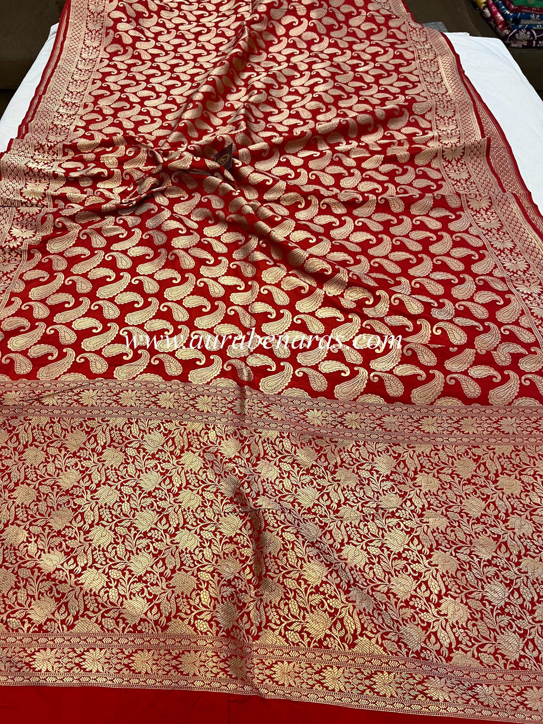 Red Pure Banarasi Handloom Katan Silk Saree - Aura Benaras