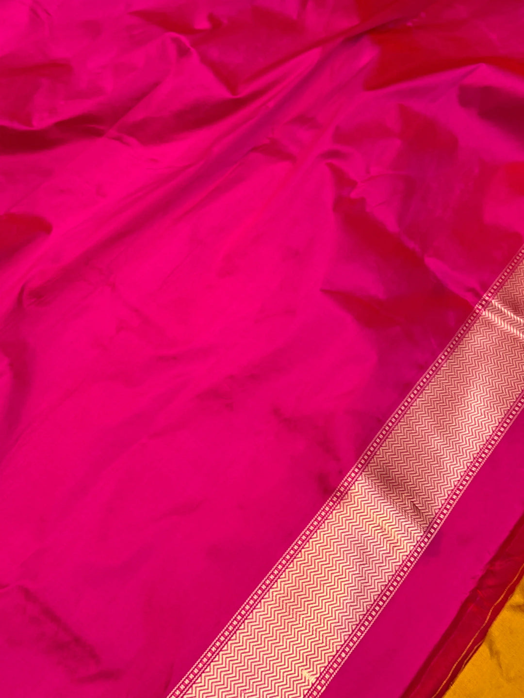 Rani Pink Pure Katan Silk Handloom Banarasi Saree – Aura Benaras