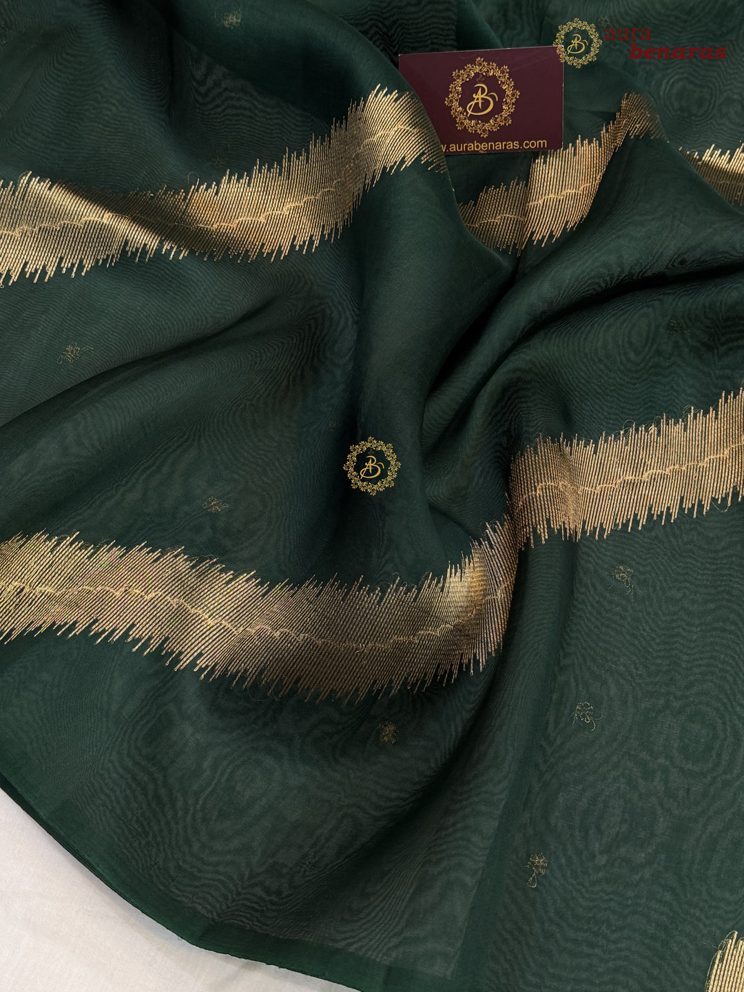 Bottle Green Kora Silk Banarasi Saree with Kadwa Jaal – Aura Benaras