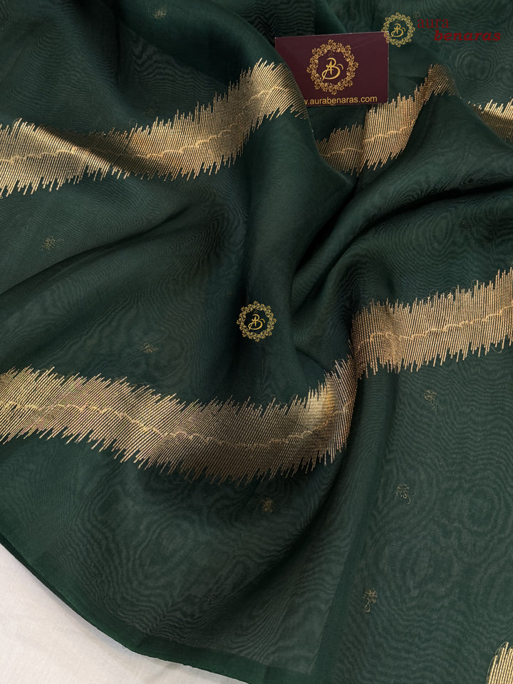 Bottle Green Kora Silk Banarasi Saree with Kadwa Jaal – Aura Benaras