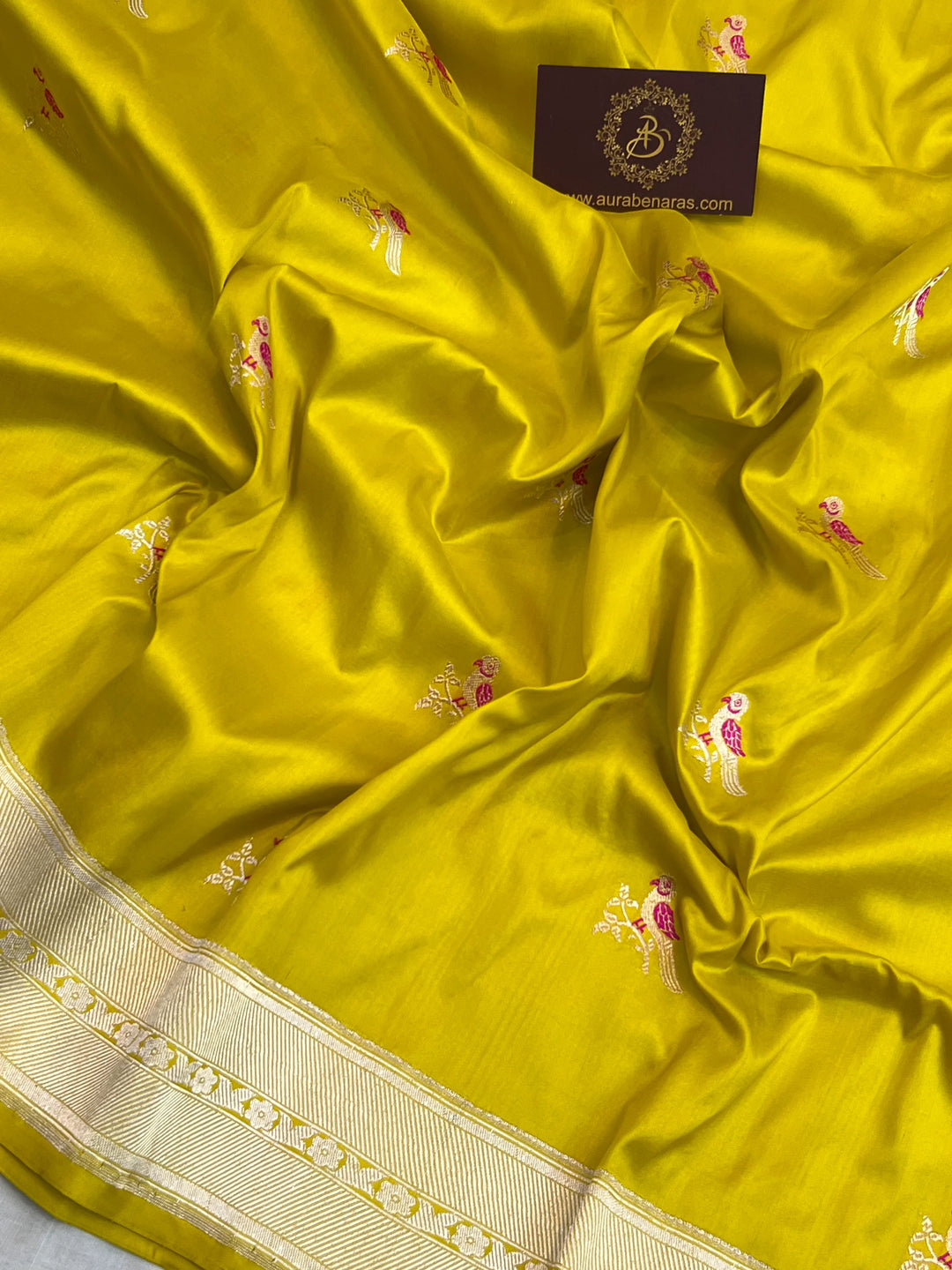 Yellow Pure Katan Silk Handloom Banarasi Saree – Aura Benaras