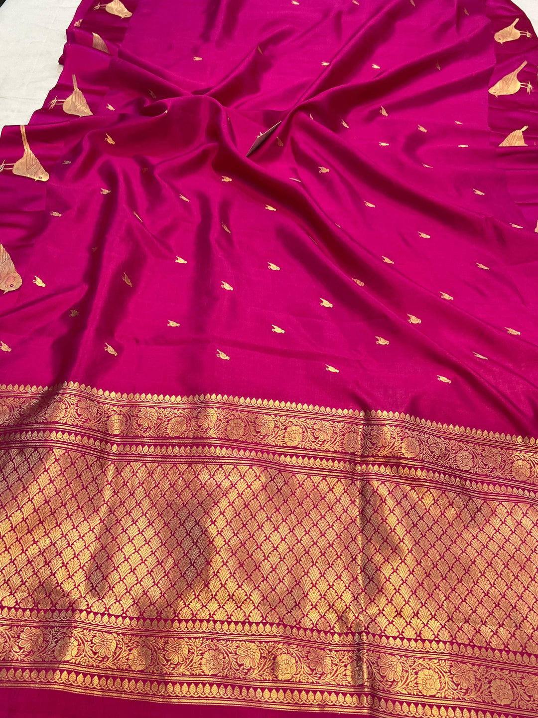 Rani Pink Pure Banarasi Handloom Silk Saree - Aura Benaras