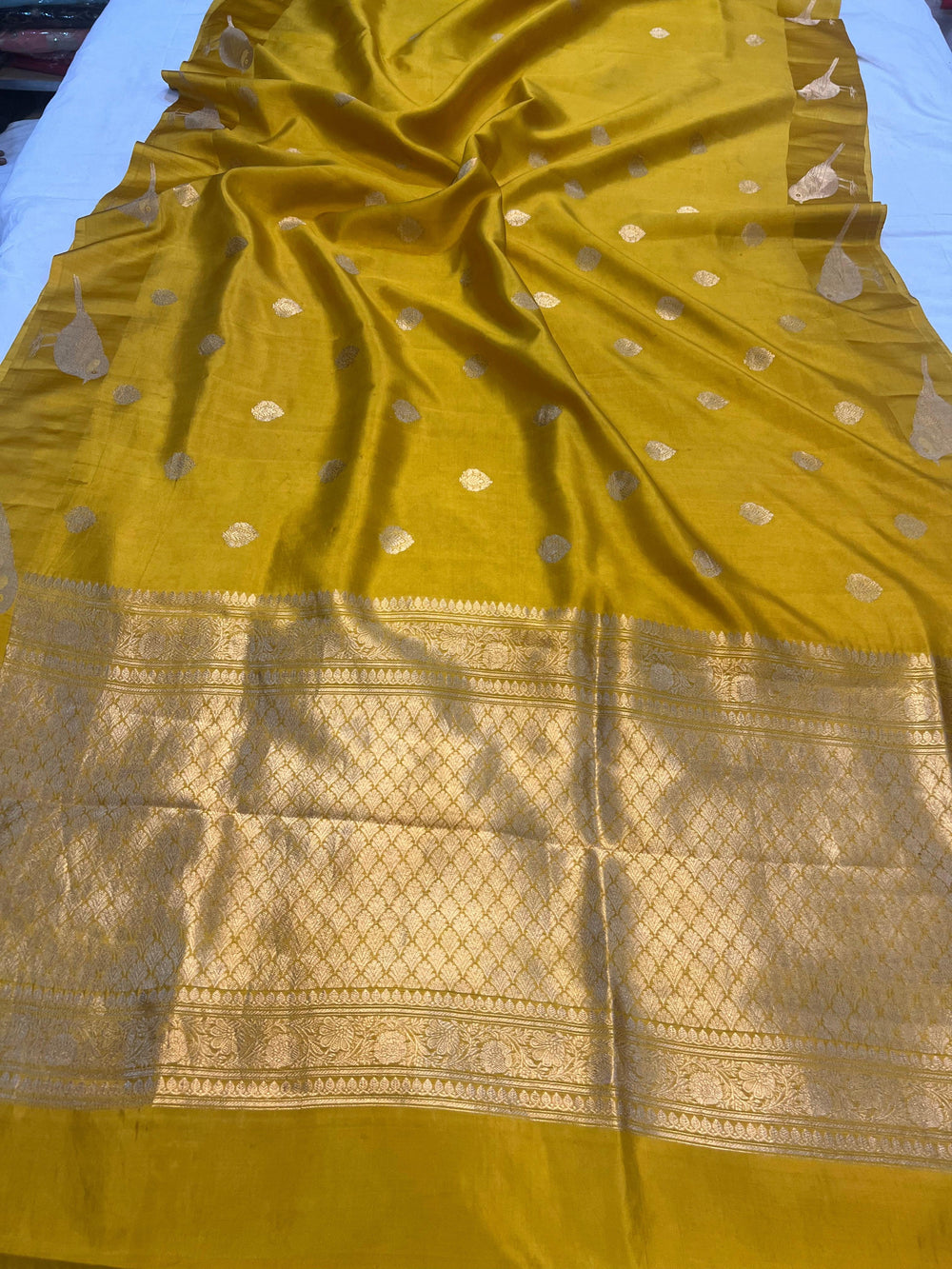 Yellow Pure Banarasi Handloom Silk Saree - Aura Benaras