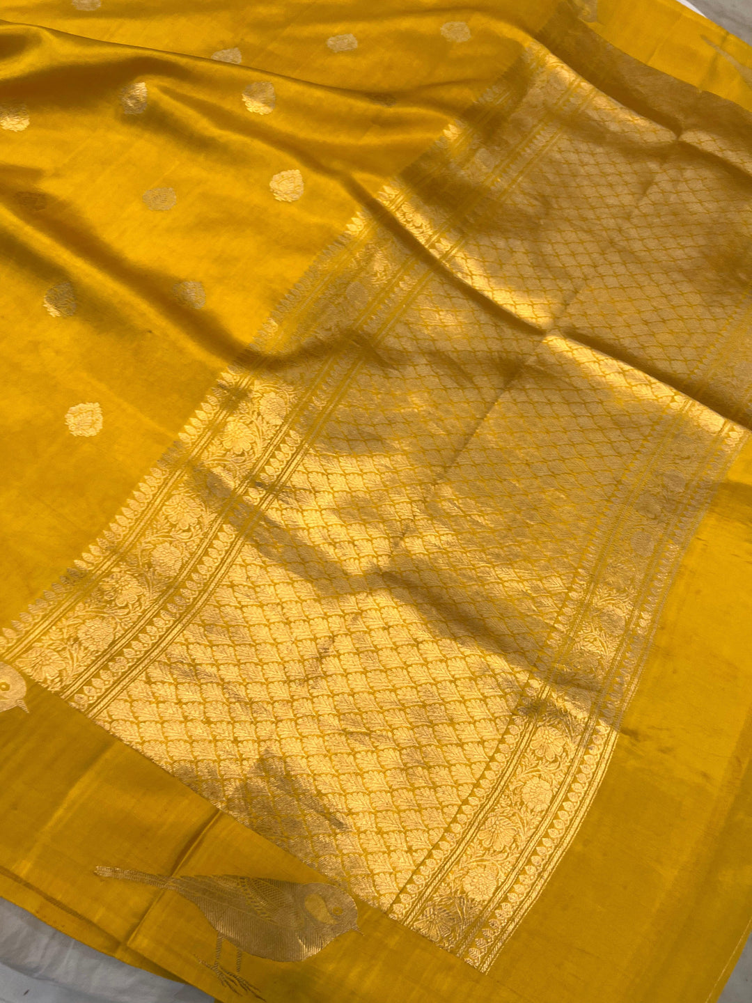 Yellow Pure Banarasi Handloom Silk Saree - Aura Benaras