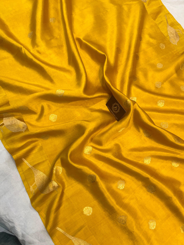 Yellow Pure Banarasi Handloom Silk Saree - Aura Benaras