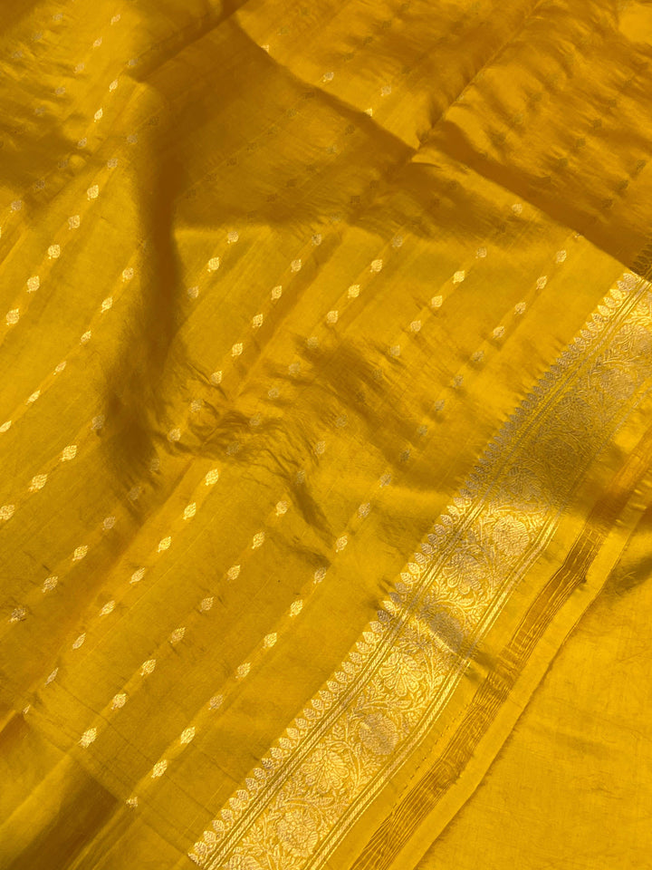 Yellow Pure Banarasi Handloom Silk Saree - Aura Benaras