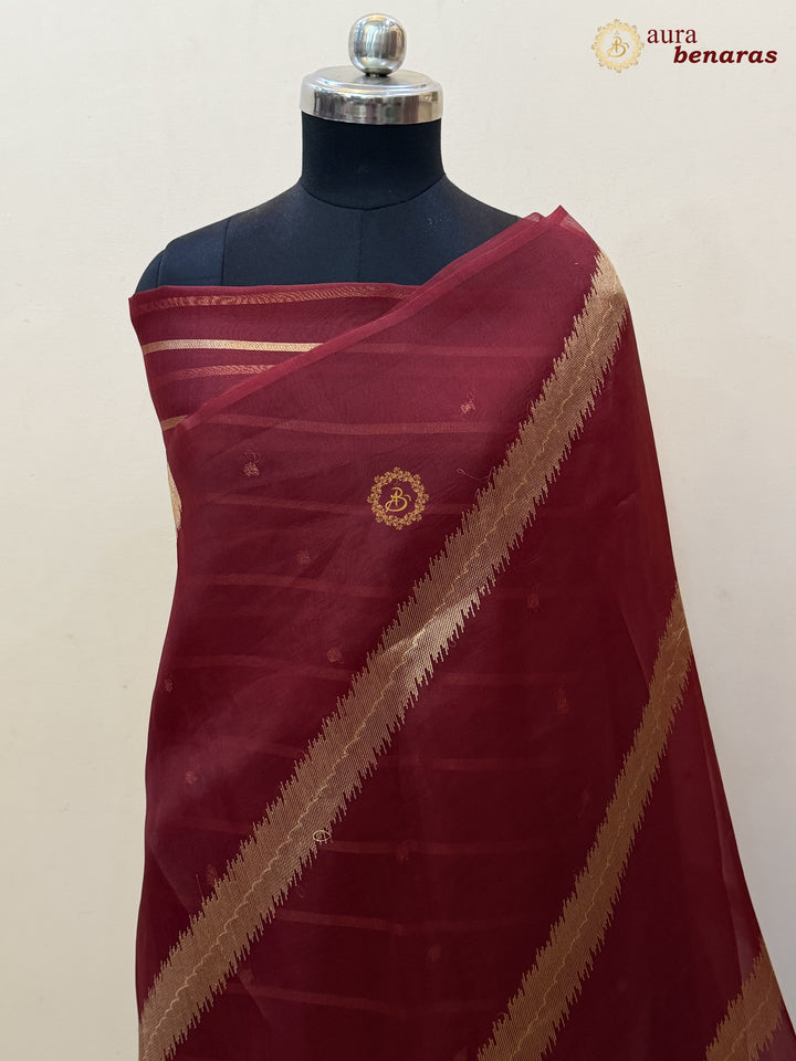 Maroon Kora Silk Banarasi Saree with Kadwa Jaal – Aura Benaras